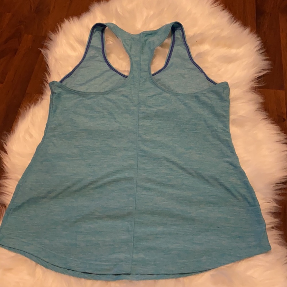 Old Navy Active Racerback Top - Picture 2 of 3
